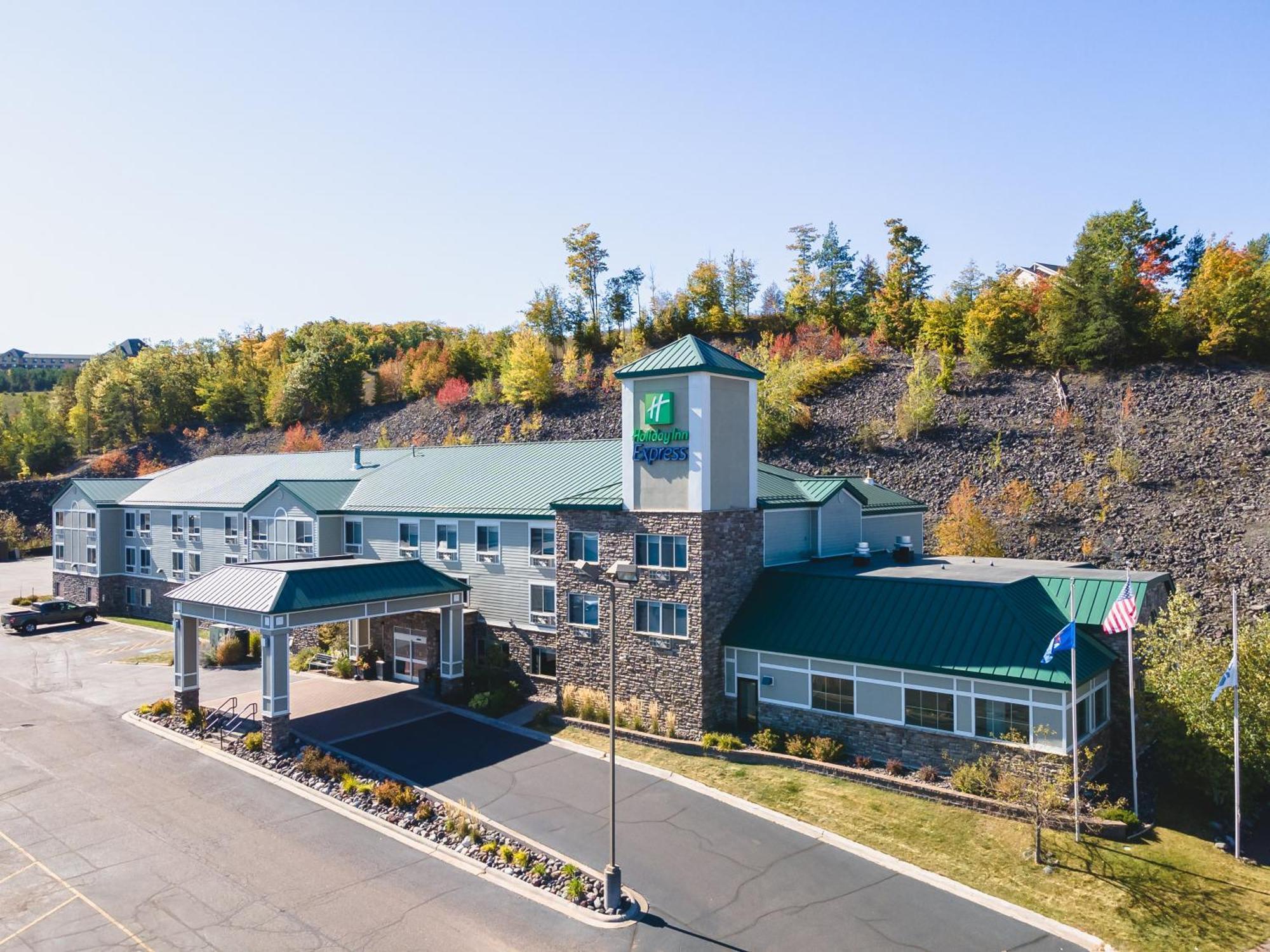 Holiday Inn Express Houghton-Keweenaw By Ihg Extérieur photo