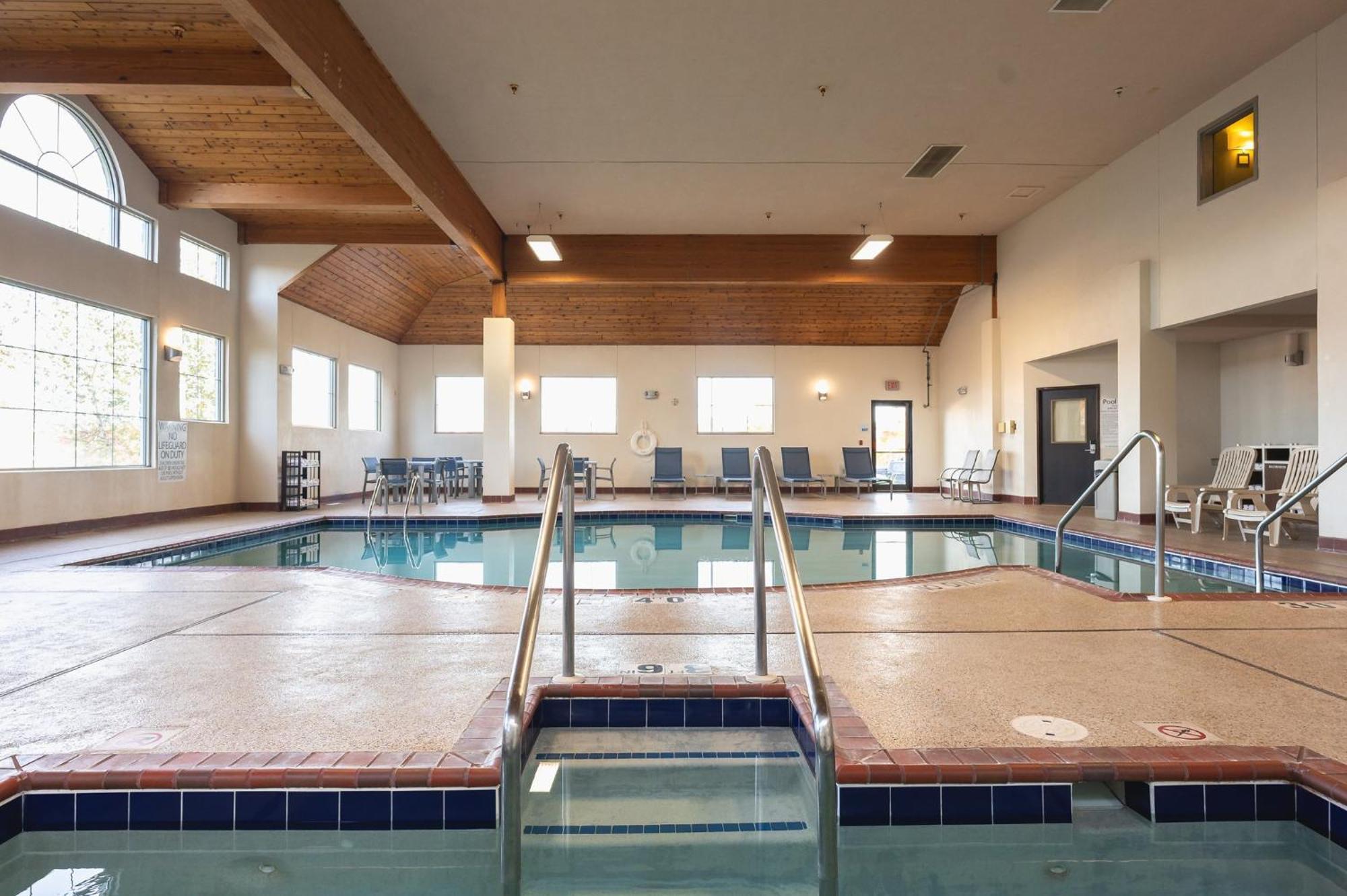 Holiday Inn Express Houghton-Keweenaw By Ihg Extérieur photo